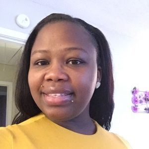 Meet your Posher, Shareka